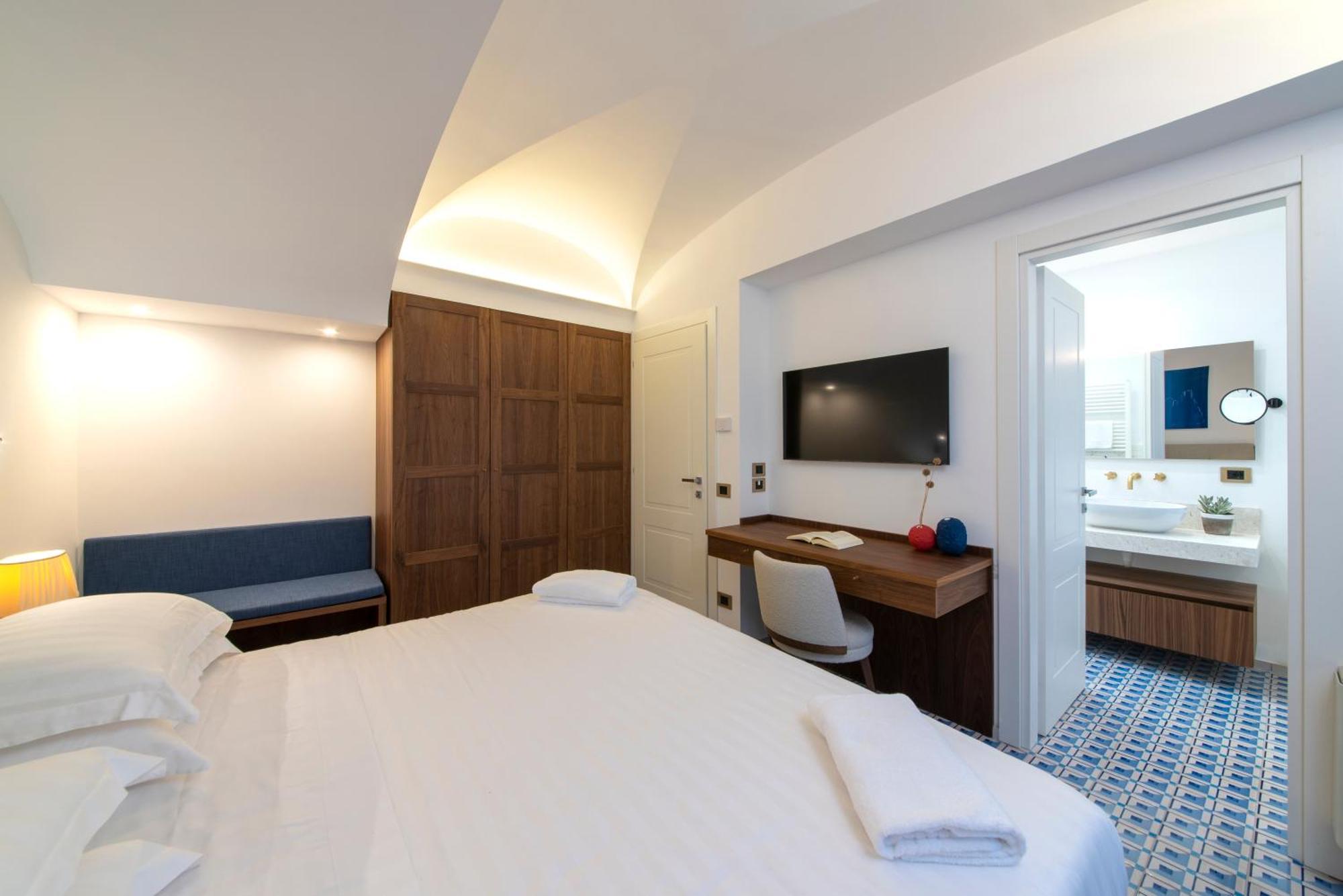 Orablu Executive Villas Forio  Екстер'єр фото